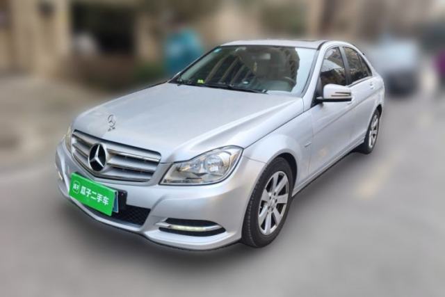 Used Mercedes-Benz C-Class 2011 C 180K Classic model