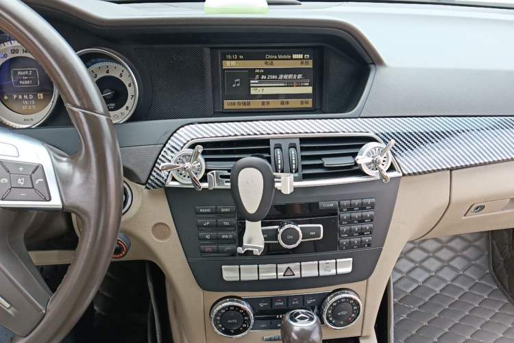 Used Mercedes-Benz C-Class  Audio And AC Panel