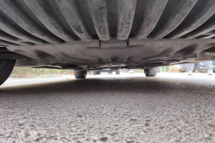 Used Mercedes-Benz C-Class 2011 C 180K Classic model Chassis Front