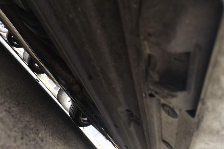 Used Mercedes-Benz C-Class 2011 C 180K Classic model Chassis Front Left