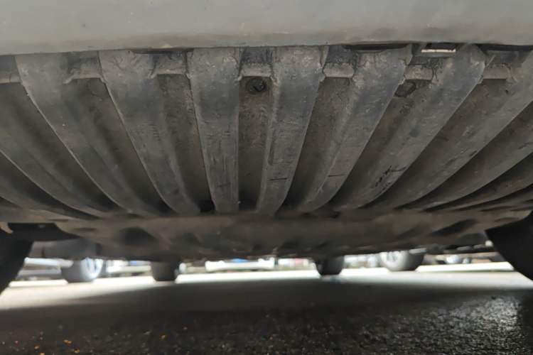 Used Mercedes-Benz C-Class 2011 C 180K Classic model Chassis Front
