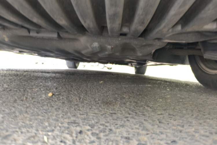 Used Mercedes-Benz C-Class 2011 C 180K Classic model Chassis Front