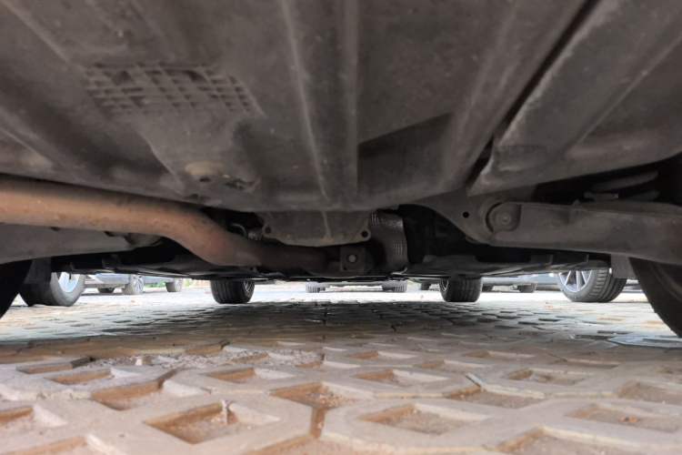 Used Mercedes-Benz C-Class 2011 C 180K Classic model Chassis Rear