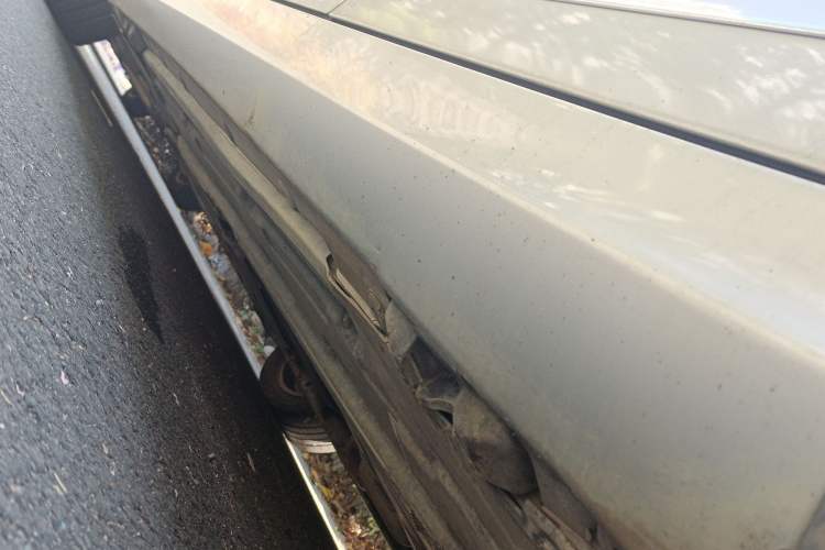 Used Mercedes-Benz C-Class 2011 C 200 CGI Elegant Model Chassis Rear Left