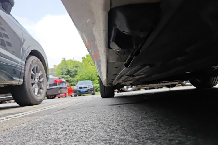 Used Mercedes-Benz C-Class 2011 C 200 CGI Elegant Model Chassis Rear Left
