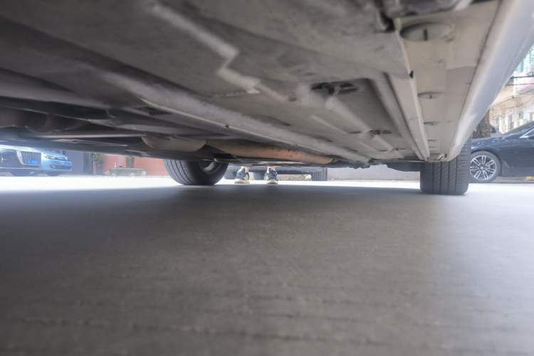Used Mercedes-Benz C-Class 2011 C 200 CGI Elegant Model Chassis Rear Right