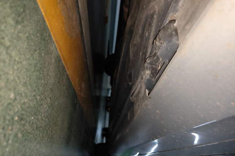Used Mercedes-Benz C-Class 2011 C 200 Fashion Travel Edition Chassis Rear Right