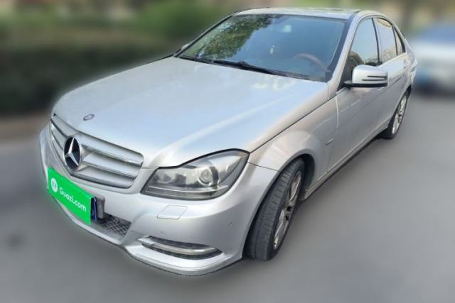 Used Mercedes-Benz C-Class 2011 C 200 CGI Fashion Model