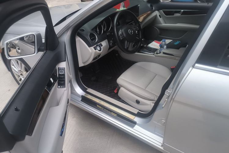 Used Mercedes-Benz C-Class 2011 C 200 CGI Elegant Model Driver Seat
