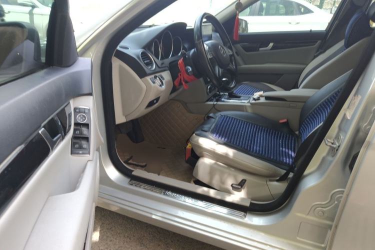 Used Mercedes-Benz C-Class 2011 C 180K Classic model Driver Seat