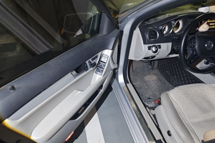 Used Mercedes-Benz C-Class 2011 C 200 CGI Elegant Model Driver Seat