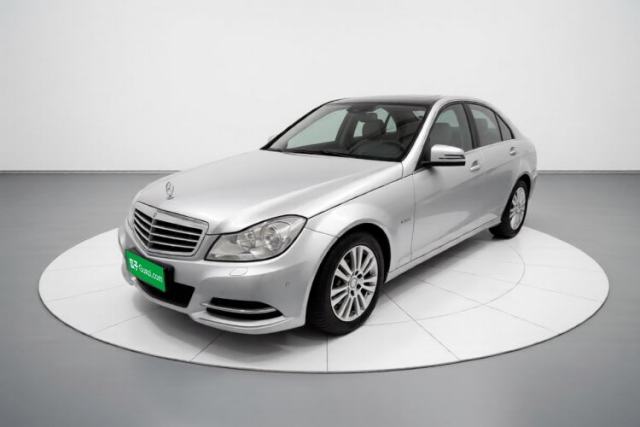 Mercedes-Benz C-Class 2011 C 200 CGI Elegant Model d’occasion