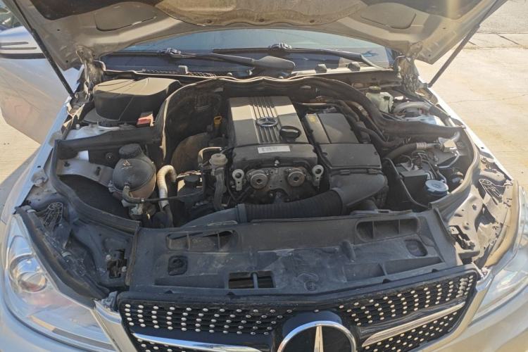 Used Mercedes-Benz C-Class 2011 C 180K Classic model Engine Bay
