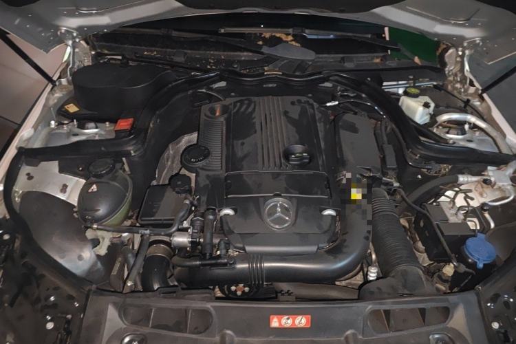 Used Mercedes-Benz C-Class 2011 C 200 Fashion Travel Edition Engine Bay