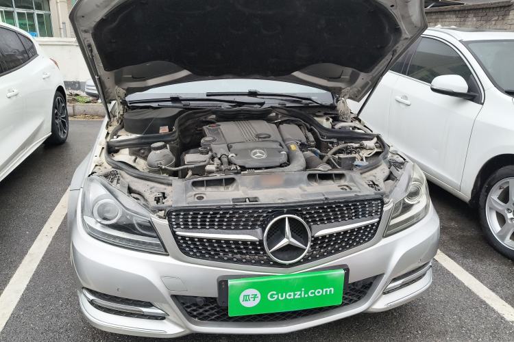 Used Mercedes-Benz C-Class 2011 C 200 Fashion Travel Edition Engine Bay