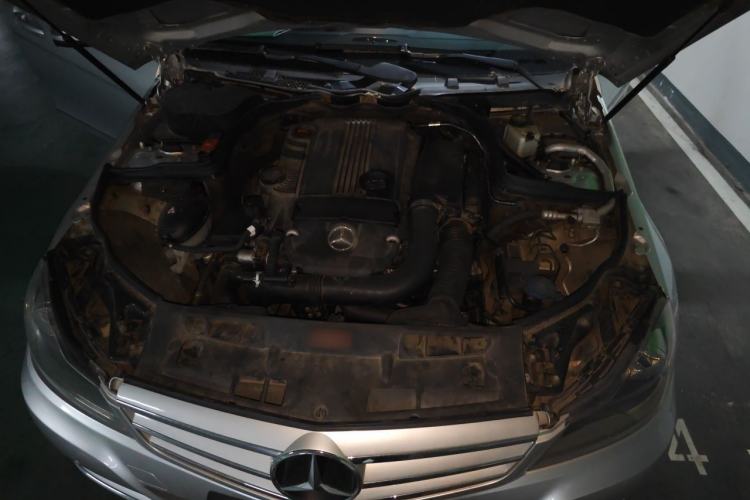 Used Mercedes-Benz C-Class 2011 C 200 Fashion Travel Edition Engine Bay