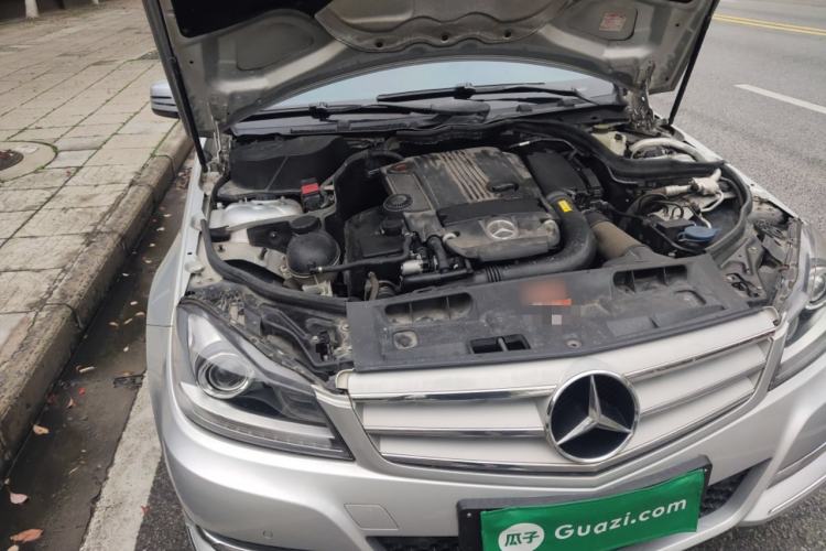 Used Mercedes-Benz C-Class 2011 C 200 Fashion Travel Edition Engine Bay Right