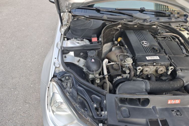Used Mercedes-Benz C-Class 2011 C 180K Classic model Engine Bay Right