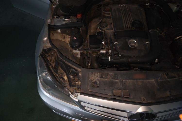 Used Mercedes-Benz C-Class 2011 C 200 Fashion Travel Edition Engine Bay Right