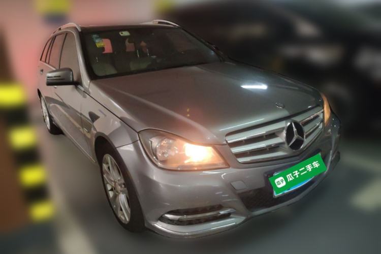 Used Mercedes-Benz C-Class 2011 C 200 Fashion Travel Edition Exterior 2