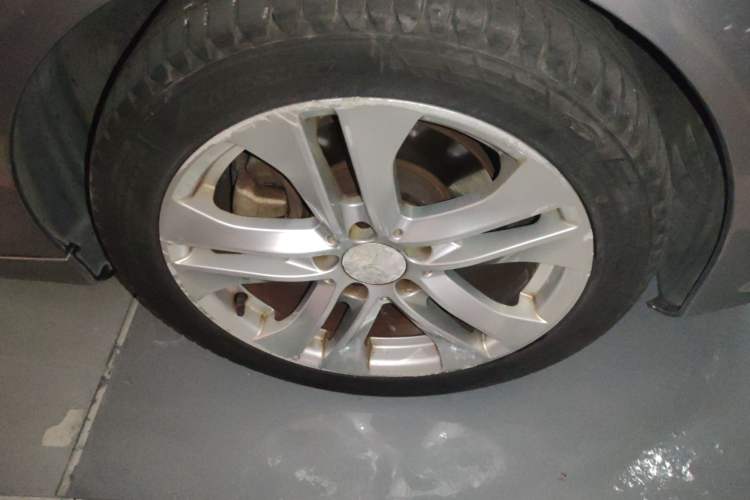 Used Mercedes-Benz C-Class 2011 C 200 Fashion Travel Edition Exterior 7