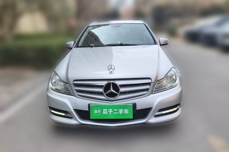 Used Mercedes-Benz C-Class 2011 C 180K Classic model Front