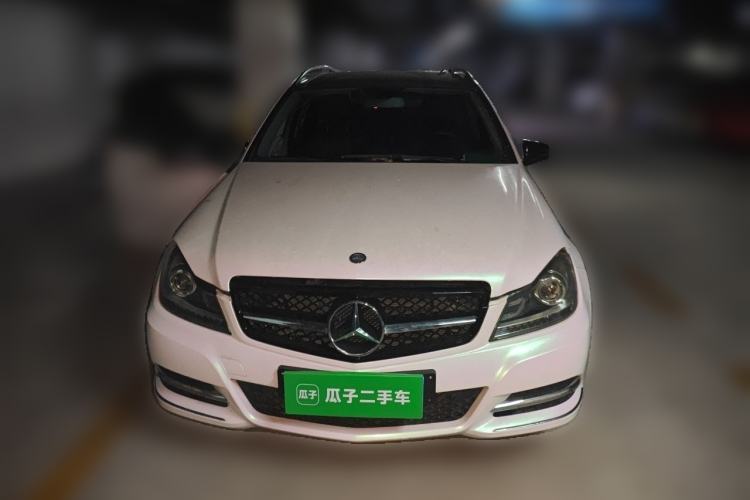Used Mercedes-Benz C-Class 2011 C 200 Fashion Travel Edition Front