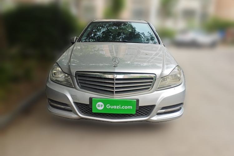 Used Mercedes-Benz C-Class 2011 C 180K Classic model Front