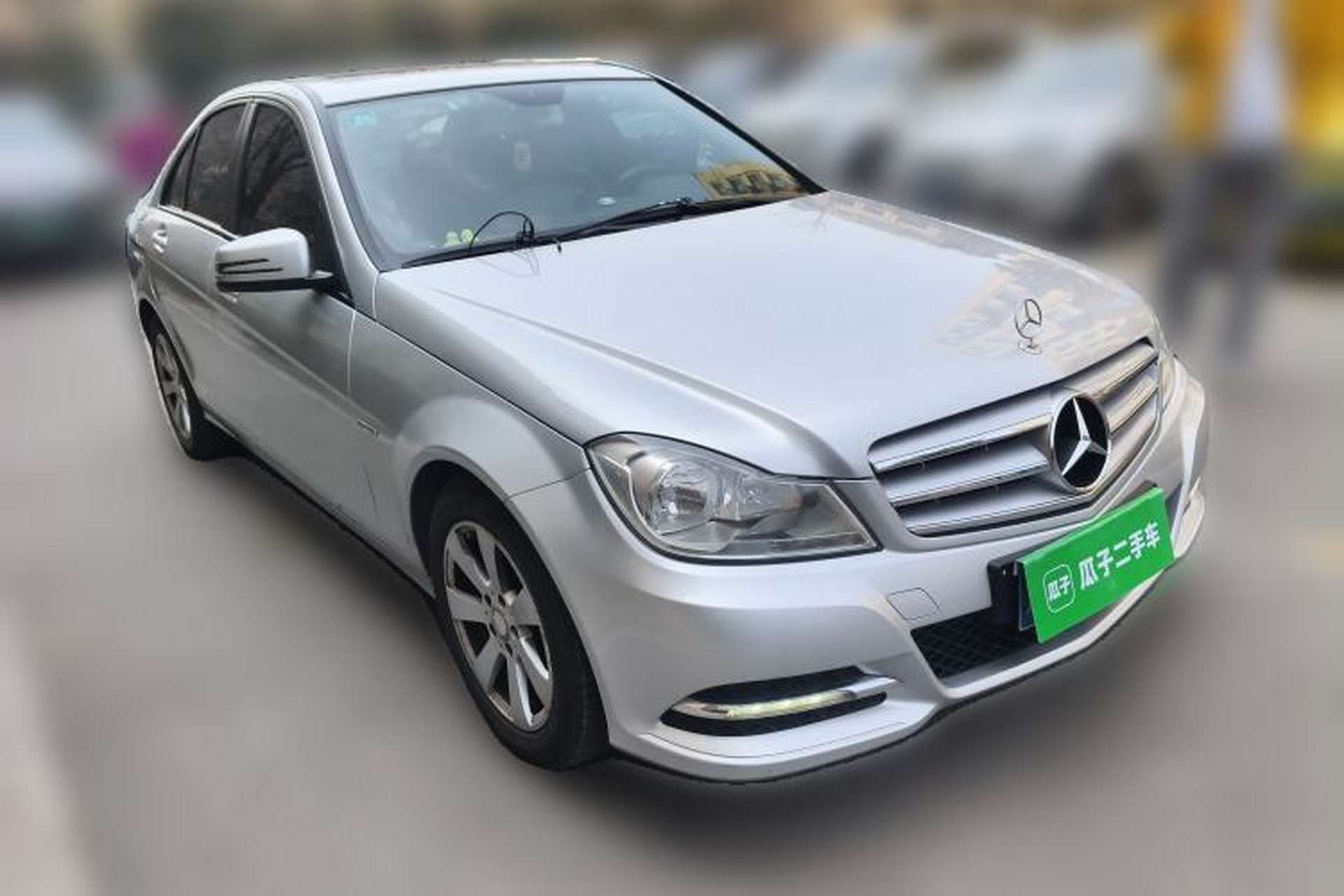 Used Mercedes-Benz C-Class 2011 C 180K Classic model Front Right 45 Deg