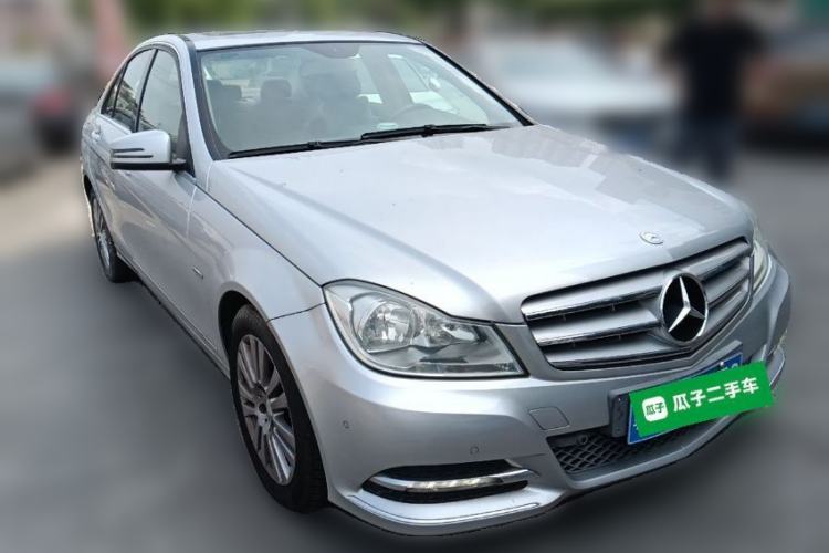 Used Mercedes-Benz C-Class  Front Right 45 Deg