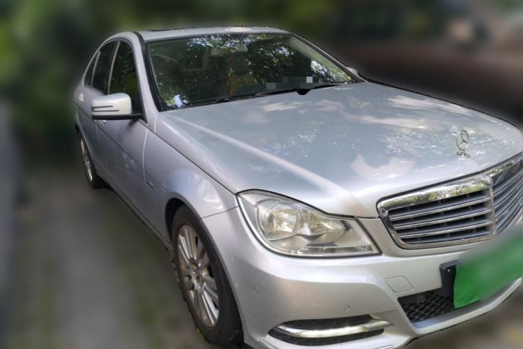 Used Mercedes-Benz C-Class 2011 C 200 CGI Elegant Model Front Right 45 Deg