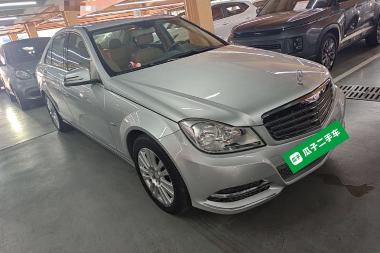 Used Mercedes-Benz C-Class 2011 C 200 CGI Elegant Model Front Right 45 Deg