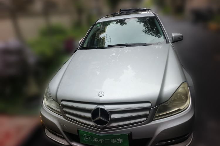 Used Mercedes-Benz C-Class 2011 C 180K Classic model Front