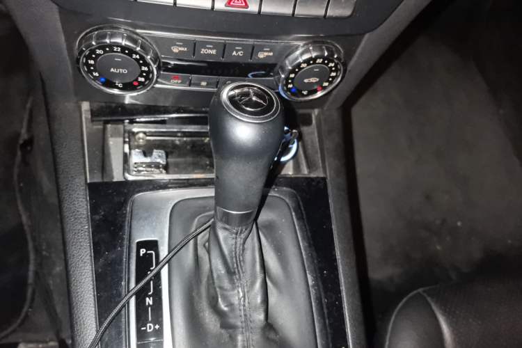 Used Mercedes-Benz C-Class 2011 C 180K Classic model Gear Lever