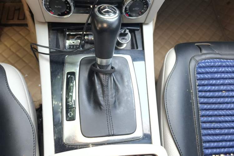 Used Mercedes-Benz C-Class 2011 C 180K Classic model Gear Lever