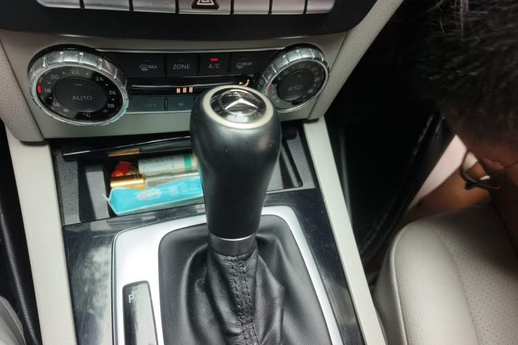 Used Mercedes-Benz C-Class 2011 C 180K Classic model Gear Lever