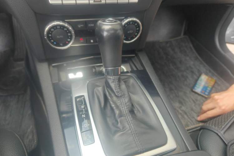 Used Mercedes-Benz C-Class 2011 C 180K Classic model Gear Lever