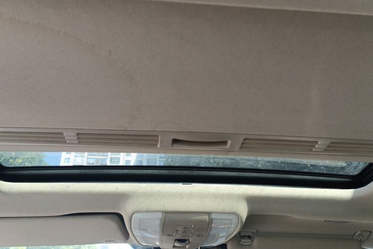 Used Mercedes-Benz C-Class 2011 C 200 CGI Elegant Model Headliner