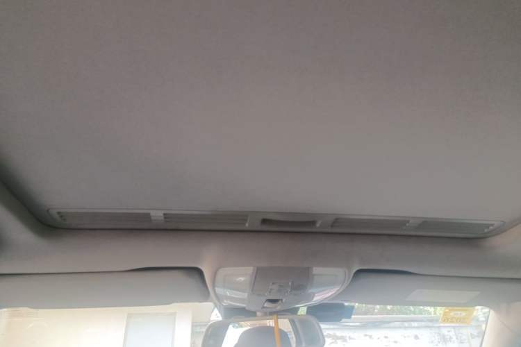 Used Mercedes-Benz C-Class 2011 C 200 CGI Fashion Model Headliner