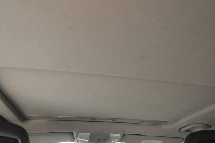 Used Mercedes-Benz C-Class 2011 C 180K Classic model Headliner