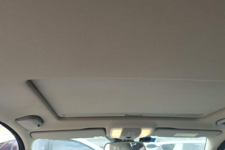 Used Mercedes-Benz C-Class 2011 C 180K Classic model Headliner