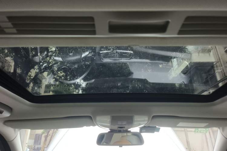 Used Mercedes-Benz C-Class 2011 C 180K Classic model Headliner