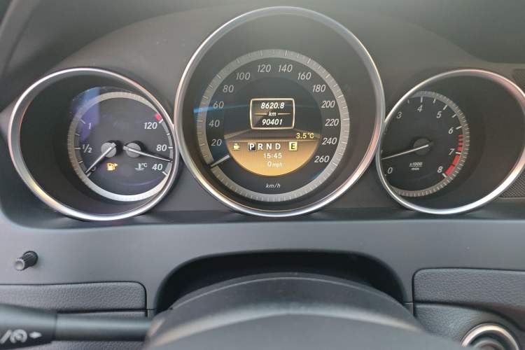 Used Mercedes-Benz C-Class 2011 C 180K Classic model Instrument Cluster