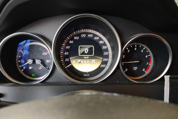Used Mercedes-Benz C-Class 2011 C 180K Classic model Instrument Cluster
