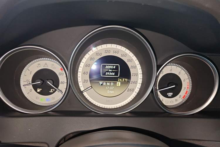 Used Mercedes-Benz C-Class 2011 C 200 CGI Elegant Model Instrument Cluster