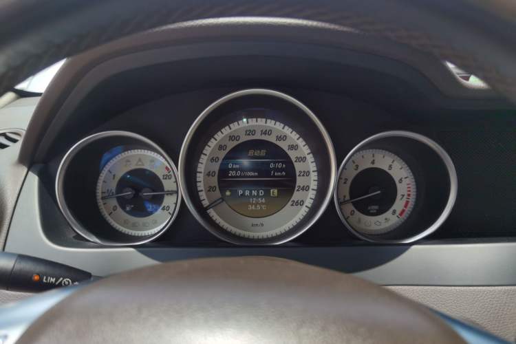 Used Mercedes-Benz C-Class 2011 C 200 CGI Elegant Model Instrument Cluster