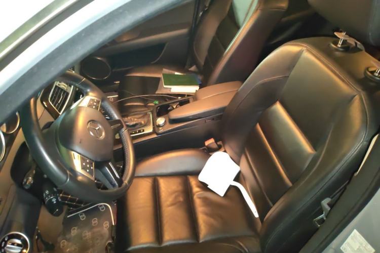 Used Mercedes-Benz C-Class 2011 C 200 CGI Fashion Model Left Front Seat