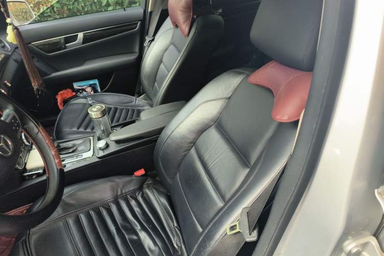 Used Mercedes-Benz C-Class 2011 C 200 CGI Fashion Model Left Front Seat