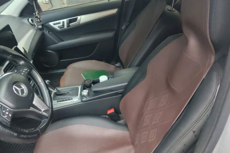 Used Mercedes-Benz C-Class 2011 C 200 Fashion Travel Edition Left Front Seat