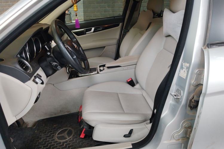 Used Mercedes-Benz C-Class 2011 C 180K Classic model Left Front Seat